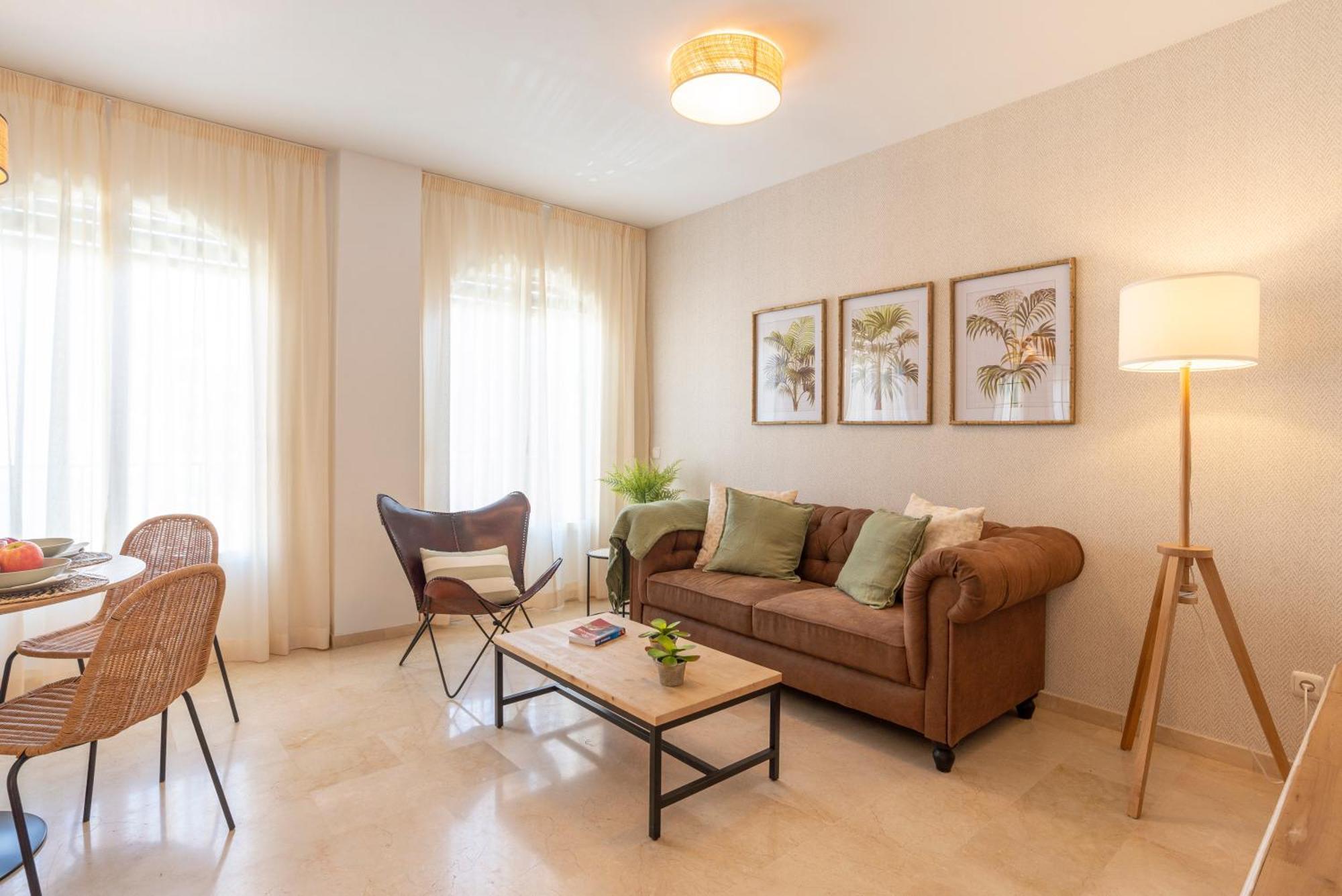Apartment & Pool In Malaga City Center Eksteriør billede